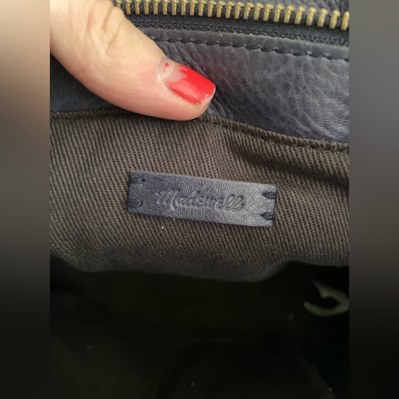 Madewell Small Transport Tote - Picture 4 of 4